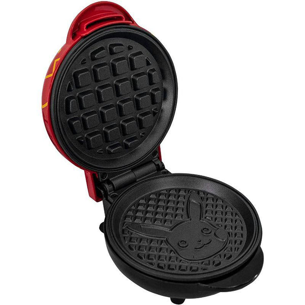 Uncanny Brands Pokémon Pikachu Mini Waffle Maker - Pokémon Kitchen Uncanny Brands Pokémon Pikachu Mini Waffle Maker - Pokémon Kitchen