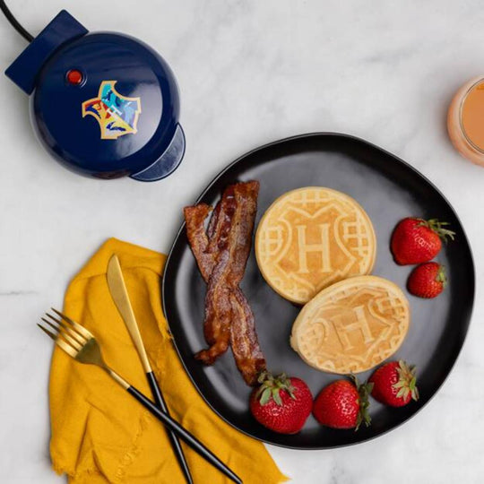 DKB Uncanny Brands Harry Potter Hogwarts Mini Waffle Maker