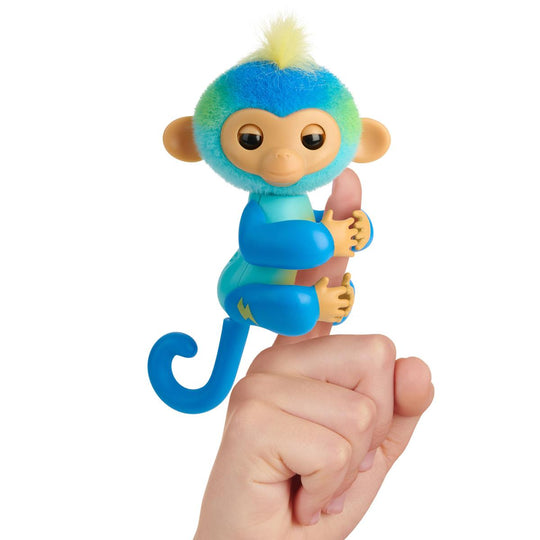 Fingerlings Baby Monkey Electronic Pet - Leo