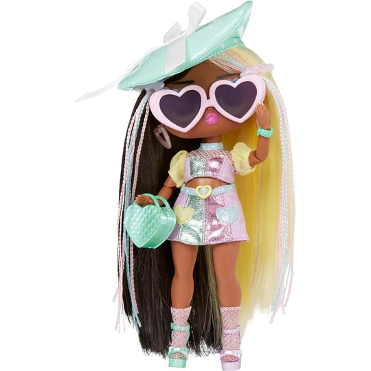 LOL Surprise! Tweens Darcy Blush Fashion Doll & Accessories