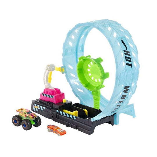 Hot Wheels Monster Truck Glow in Dark Epic Loop Challenge Play Set
