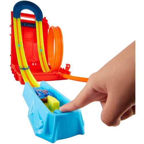 Hot Wheels Track Builder Unlimited Fuel Can Stunt Box Car Track Playset