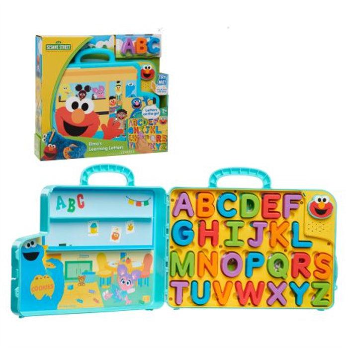 Sesame Street Just Play Elmo Peluche chantante de 33 cm avec lumières et Sons, Super Douce et câline, Jouets pour Enfants de 18 Mois Sesame Street Just Play Elmo Peluche chantante de 33 cm avec lumières et Sons, Super Douce et câline, Jouets pour Enfants de 18 Mois